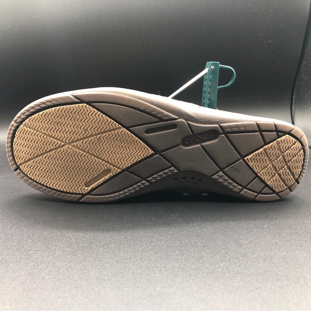 Crocs Walu Luxe Canvas Loafers Slip-On Casual Brown Shoes‎ 203473 Men's Size 7 - Picture 14 of 16